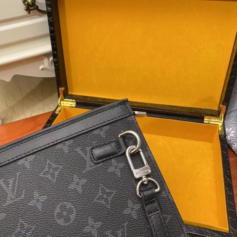 Mens Louis Vuitton Clutch Bags